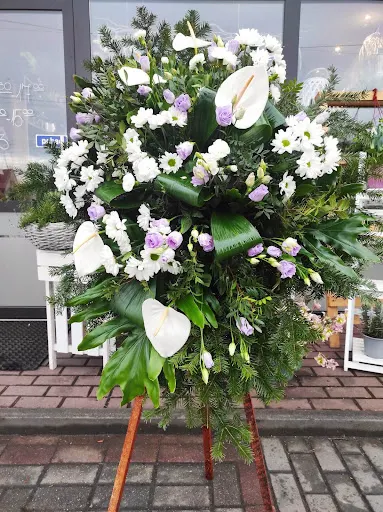 Kwiaciarnia na Cmentarzu Komunalnym w Bedzinie